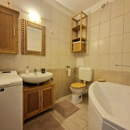 Clarissa アパート